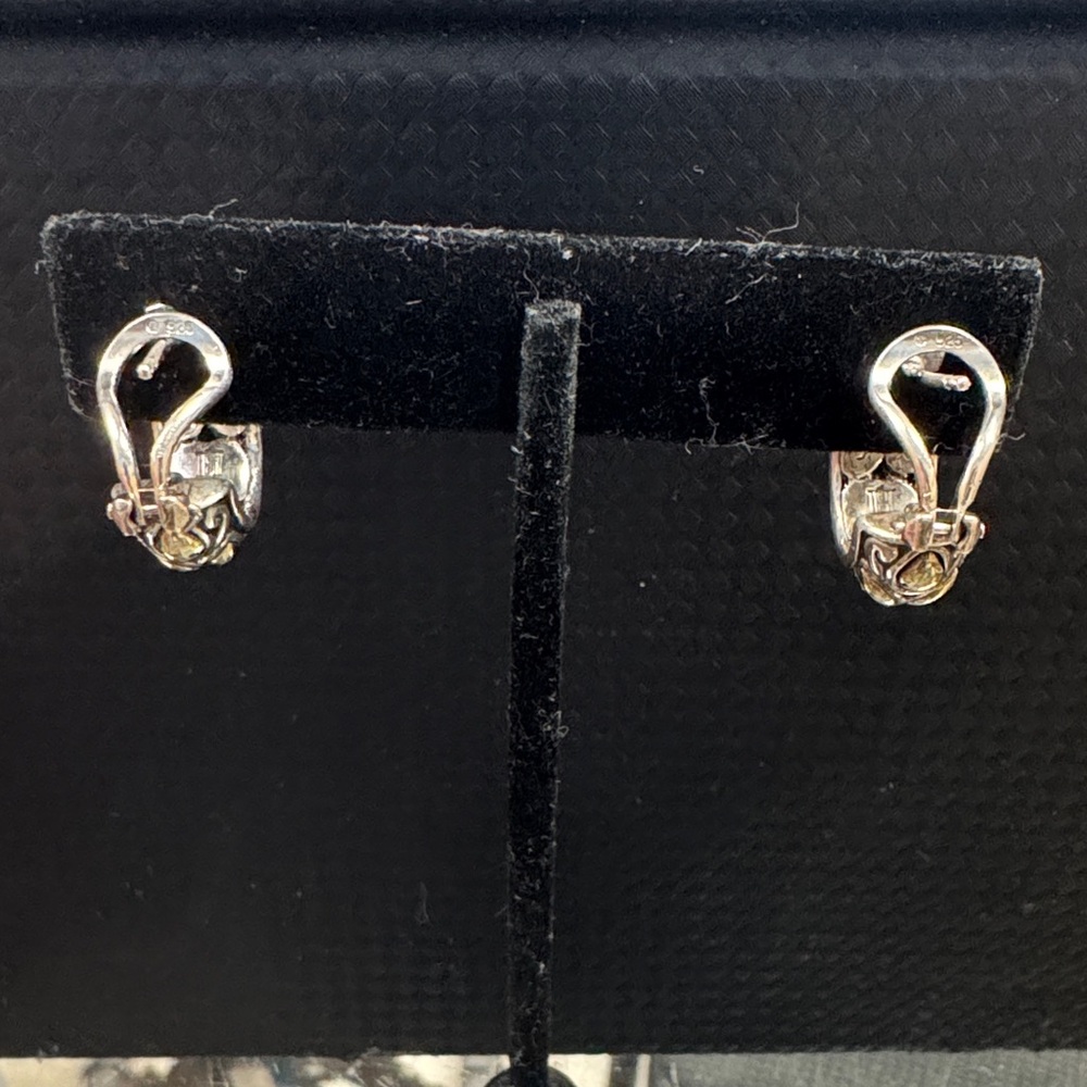 John Hardy  .925/18kt Two-Tone Leaf Earrings - Picture 3 of 7